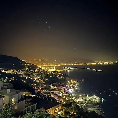 Vico Porta Di Mare Lägenhet