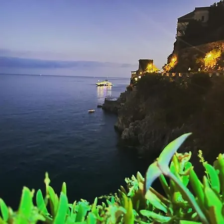 Lägenhet Vico Porta Di Mare Salerno