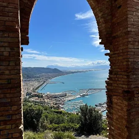 Vico Porta Di Mare *