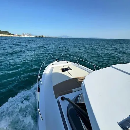 Lägenhet Vico Porta Di Mare *